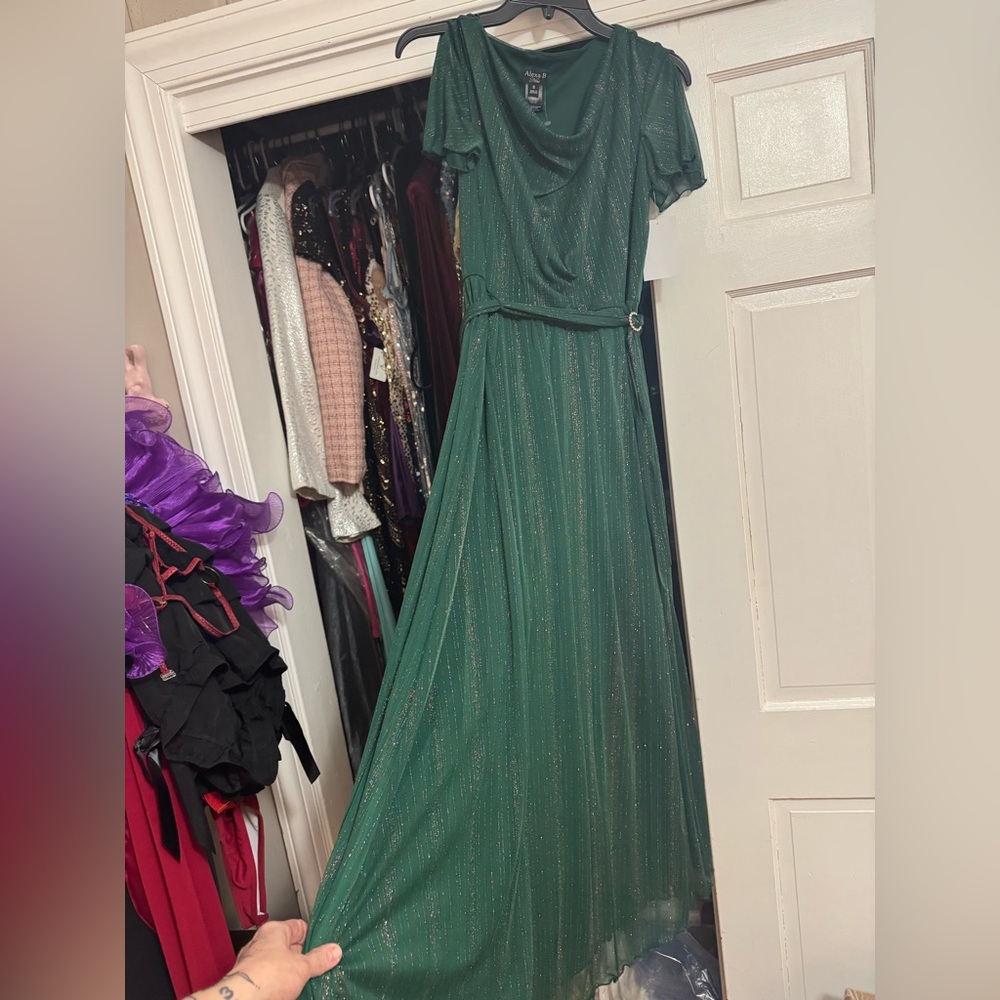 Beautiful flowy, metallic green dress